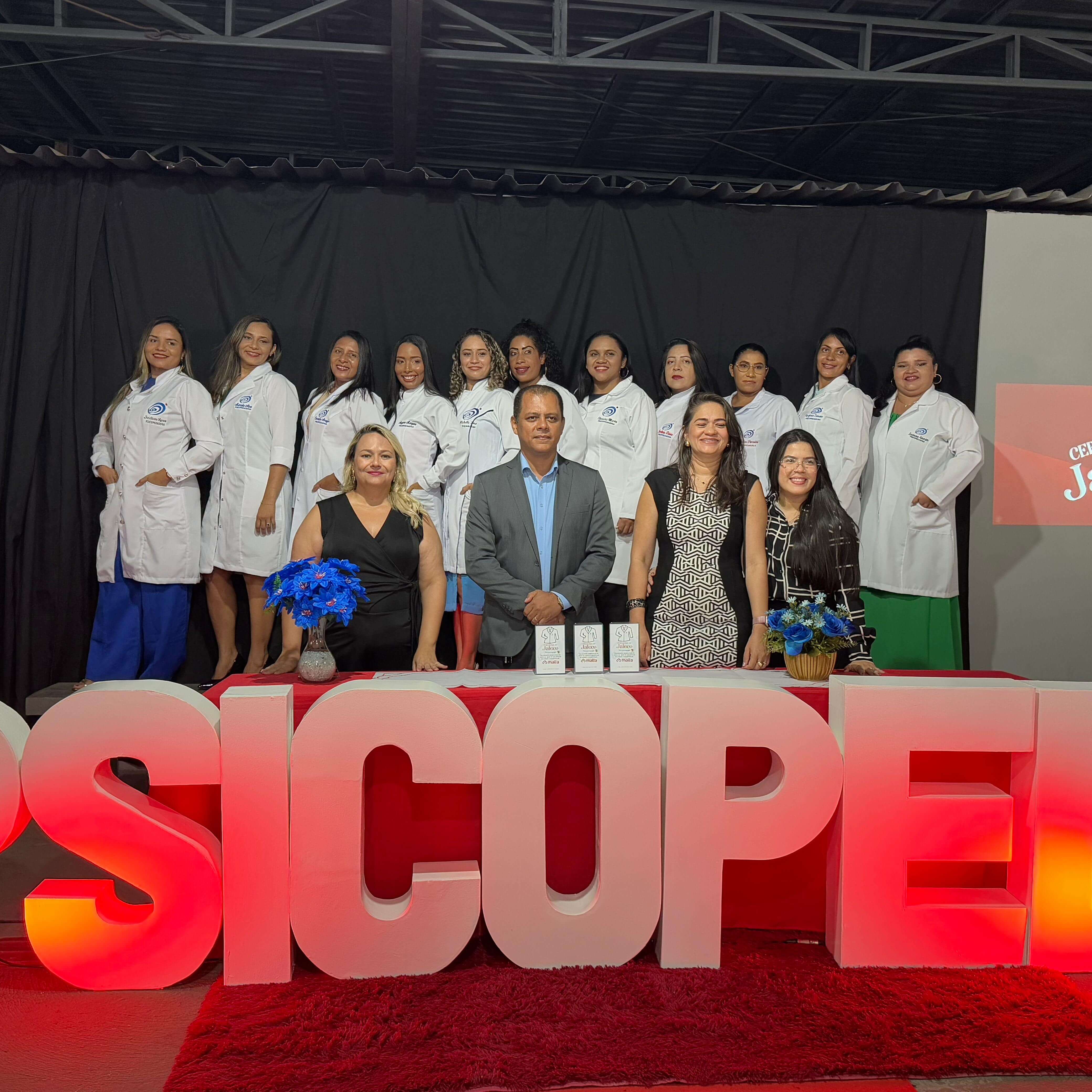 A Cerimônia do Jaleco do curso de Psicopedagogia da Faculdade de Malta foi um momento especial e marcante na trajetória dos nossos alunos. Um dia de celebração, simbolizando o compromisso com a ética, a dedicação aos estudos e a responsabilidade profissional. 

Parabenizamos todos os estudantes por essa conquista, fruto de muito esforço e determinação, e também estendemos nosso reconhecimento a toda a equipe e familiares que apoiam essa jornada. Essa cerimônia é um marco importante, que reforça a importância do papel da psicopedagogia na construção de um futuro mais inclusivo e transformador na educação.