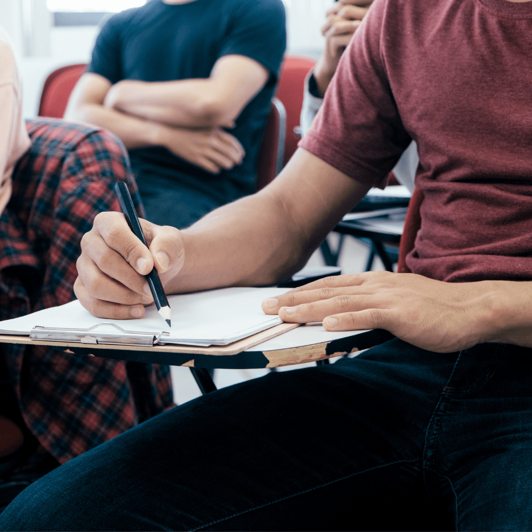 ENSINO DE JOVENS E ADULTOS - EJA